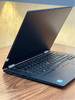 لپ تاپ Lenovo X390 بسیار زیبا و کم کارکرد